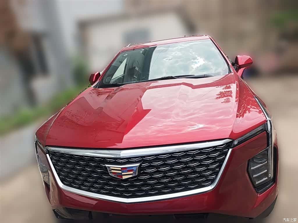 Cadillac XT4, 2024 все фото