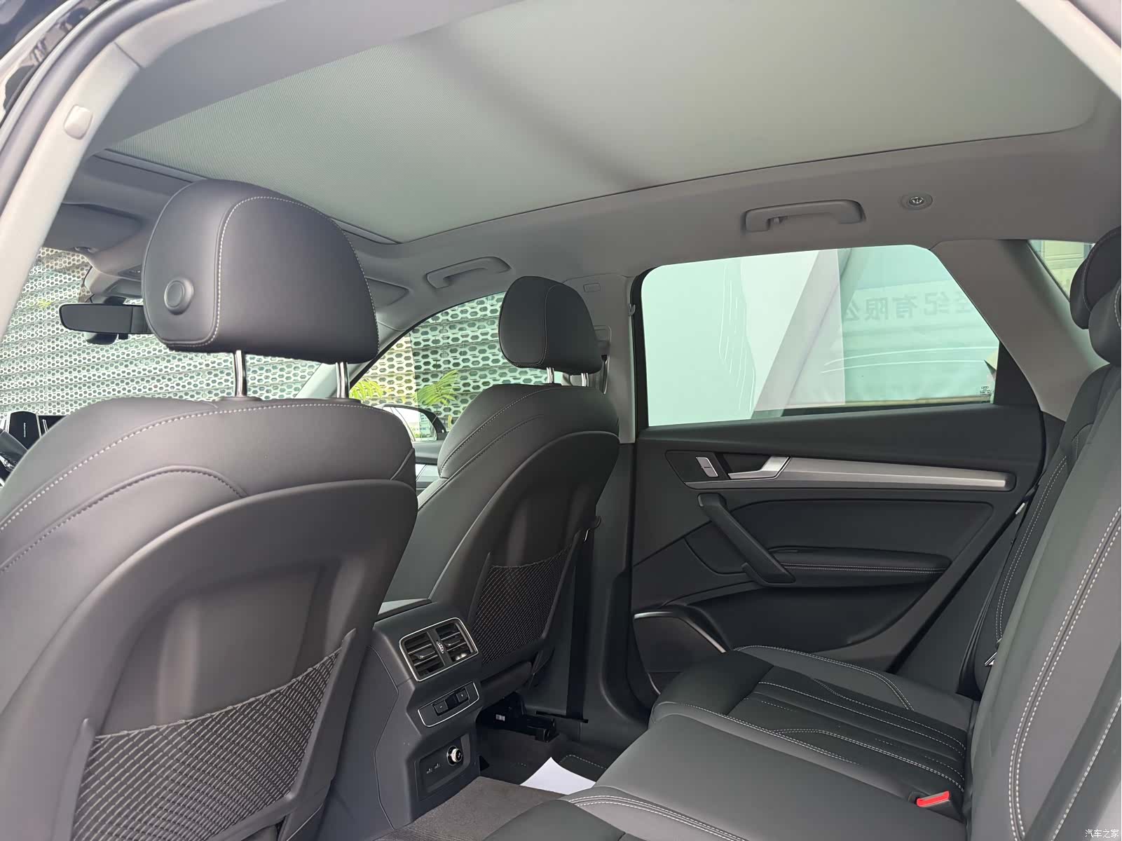 Audi Q5L, 2024 8