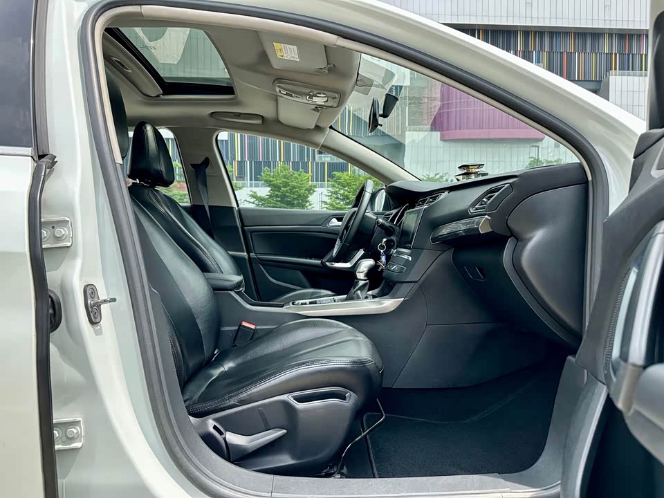 Peugeot 408 Peugeot 408