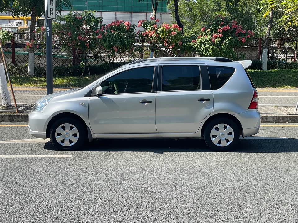 Nissan Liwei