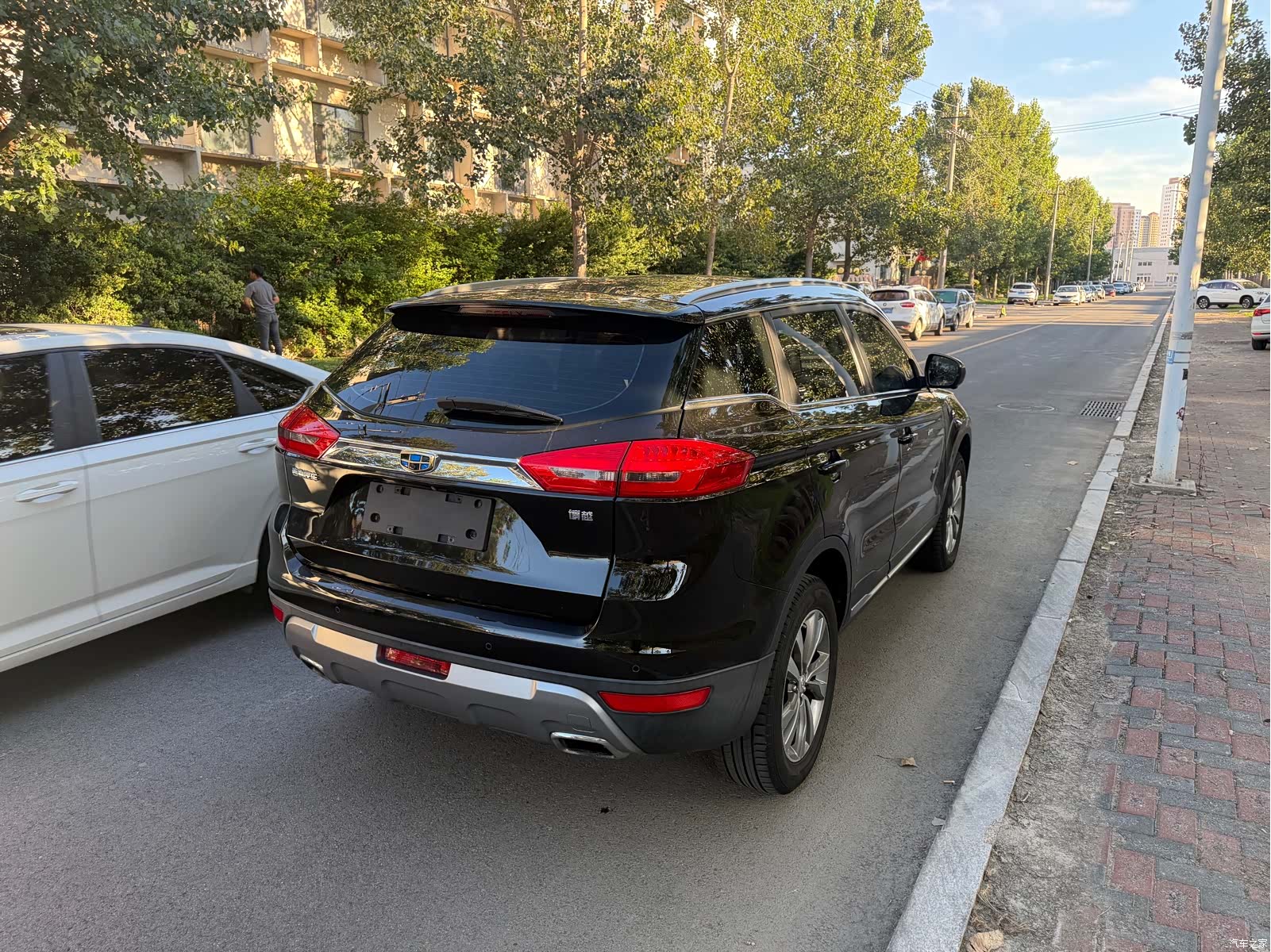 Geely Boyue, 2017 13