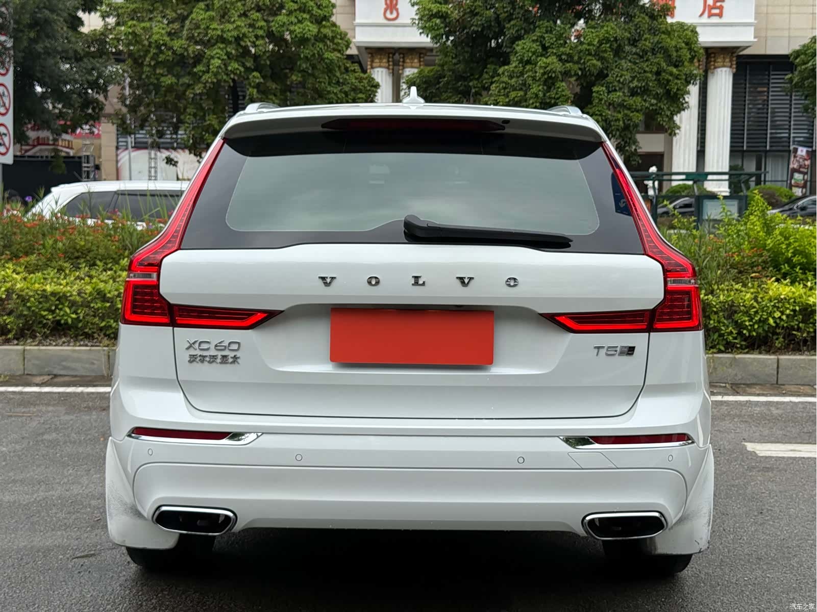 Volvo XC60, 2019 все фото