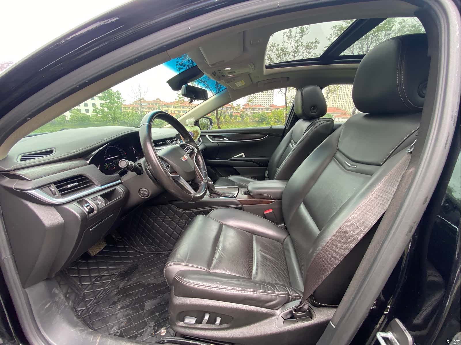 Cadillac XTS, 2019 10