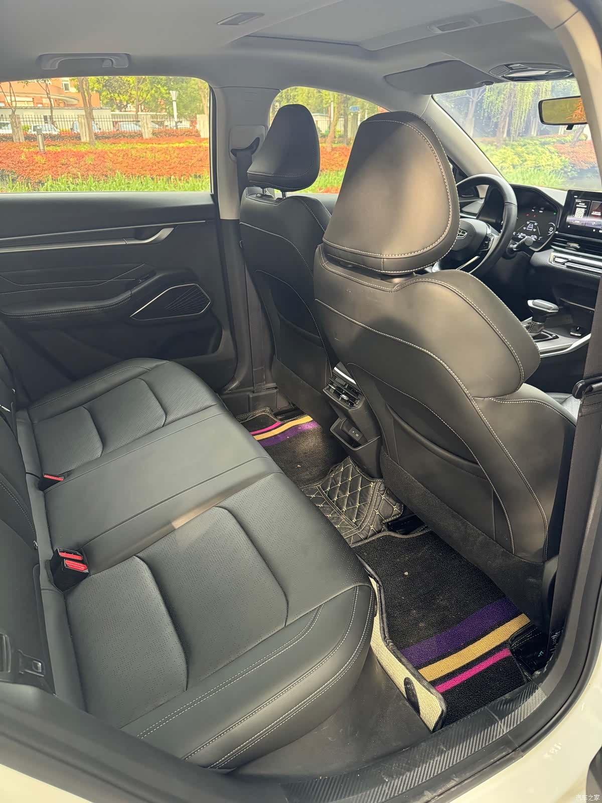 Geely Emgrand, 2022 11