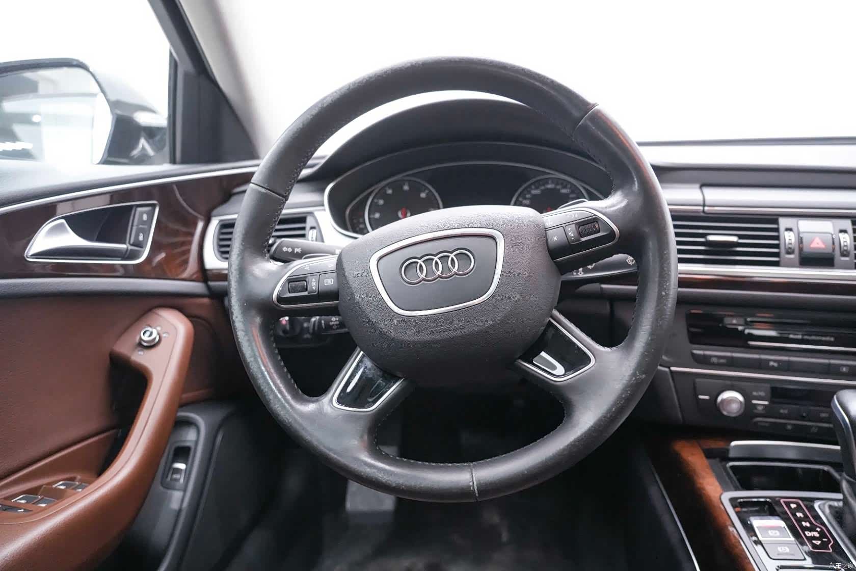 Audi A6L, 2017 16