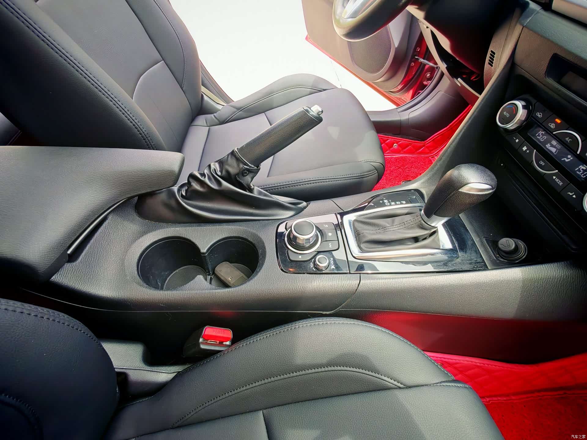 Mazda Mazda3, 2016 17