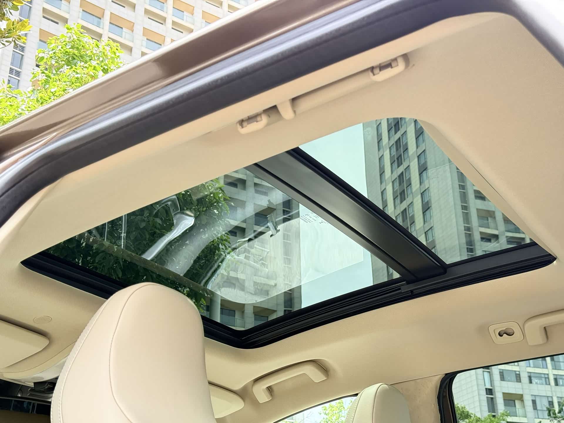 Volvo XC60, 2013 15