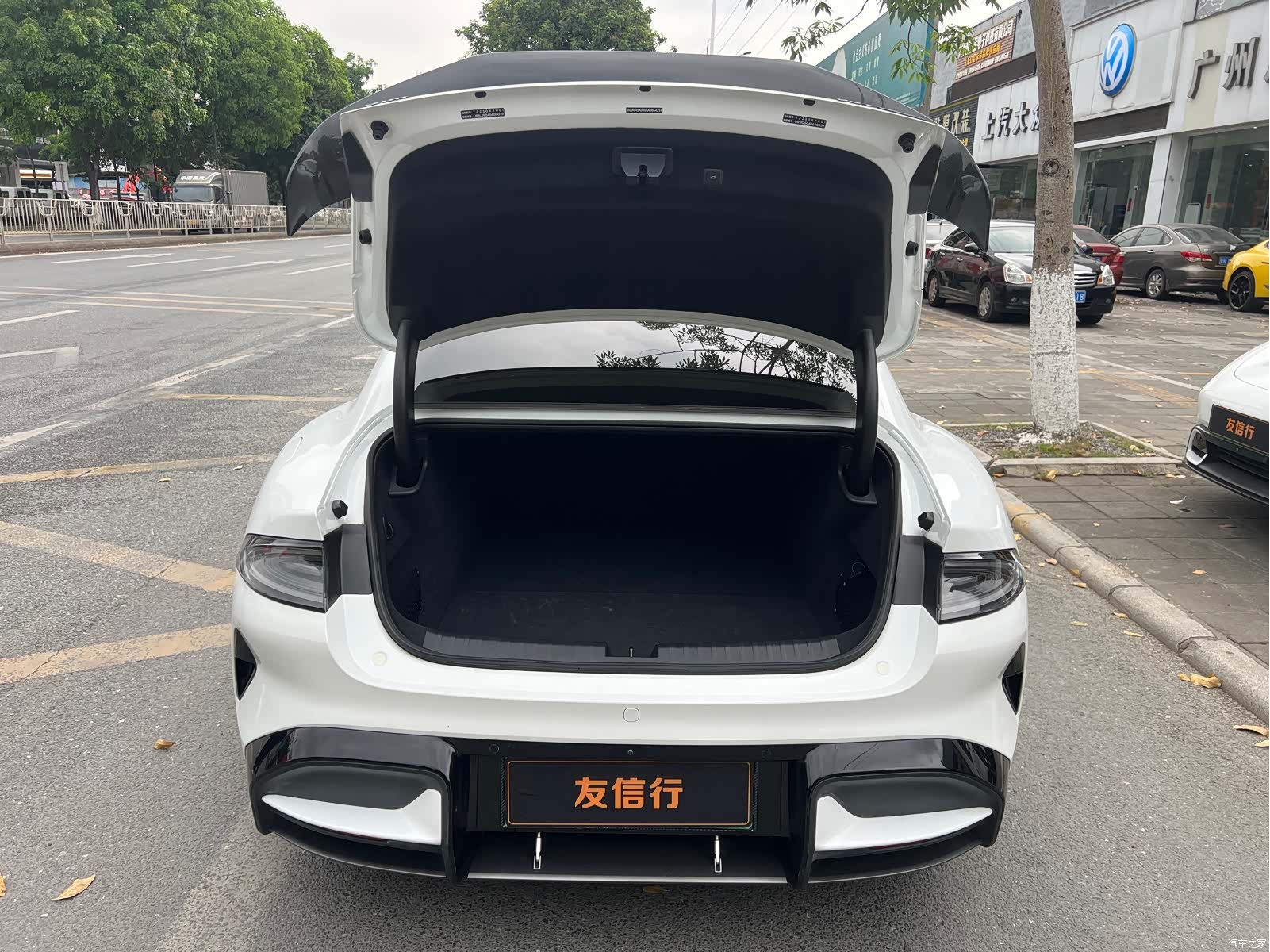 Xiaomi SU7, 2025 14