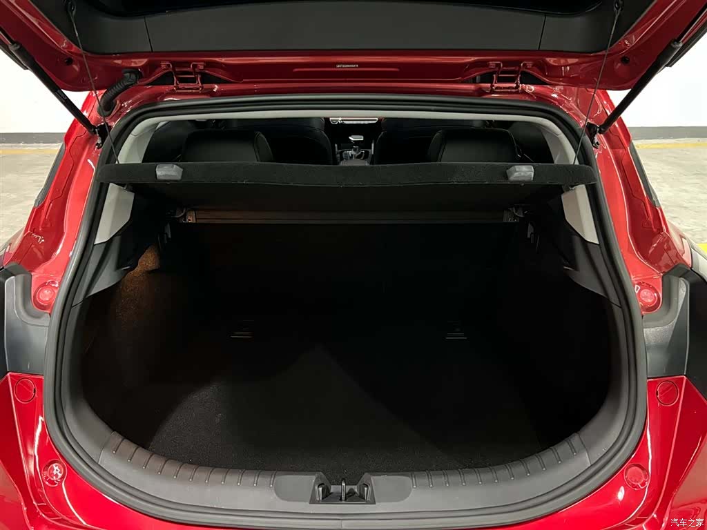 Geely Emgrand, 2022 7