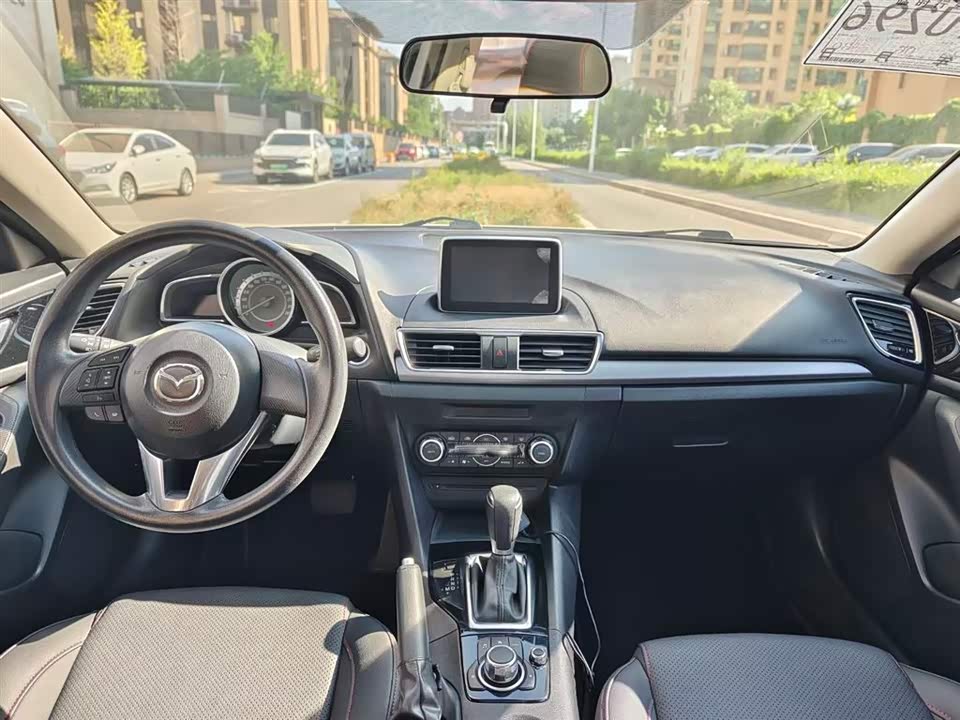 Mazda 3 Angkesaila Mazda 3 Angkesaila