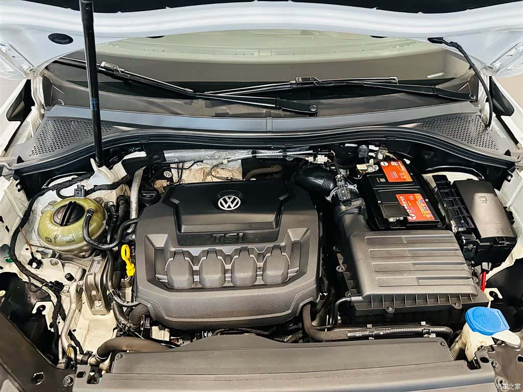 Volkswagen Tiguan L, 2019 9