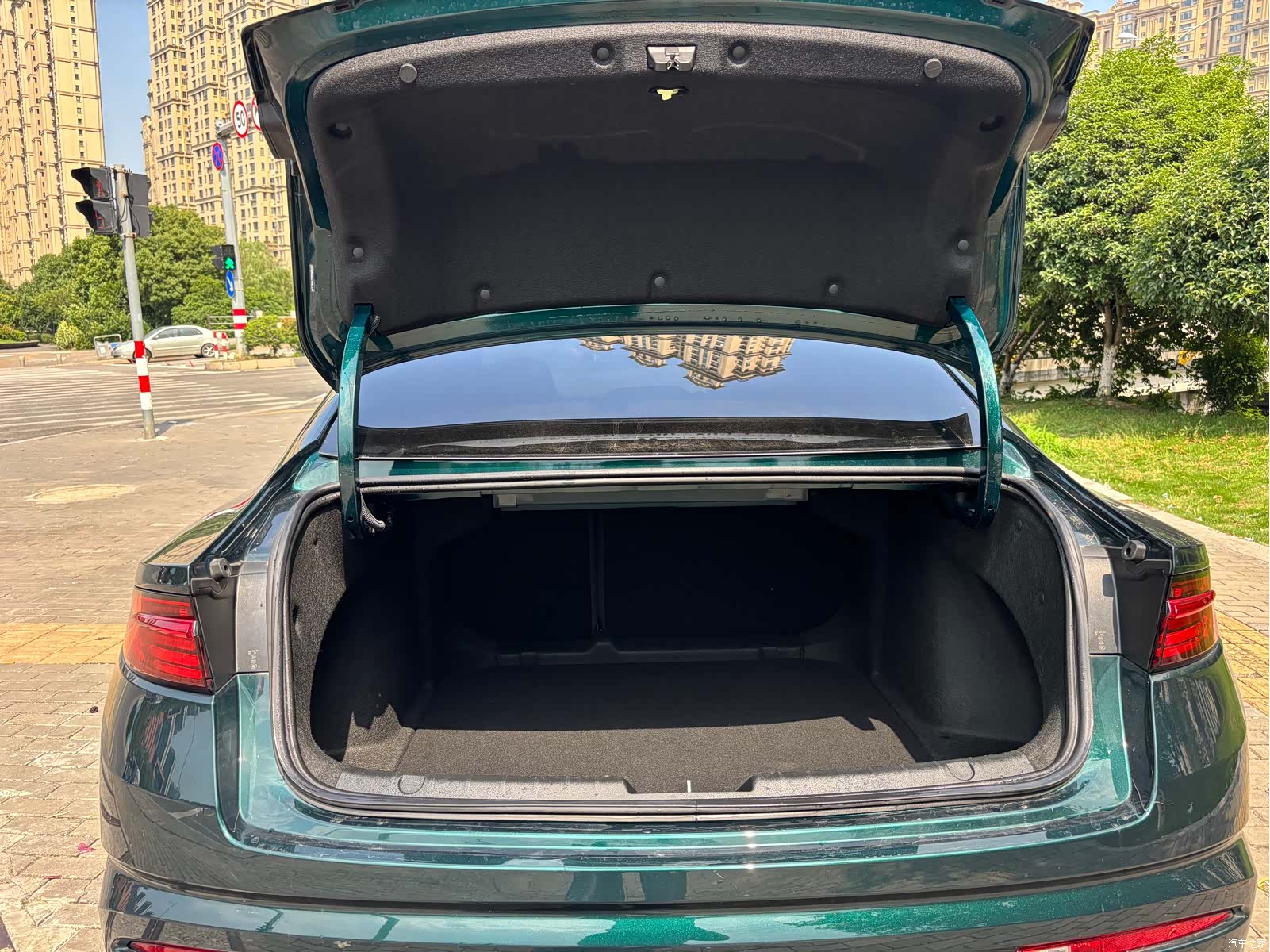 Geely Preface, 2023 15