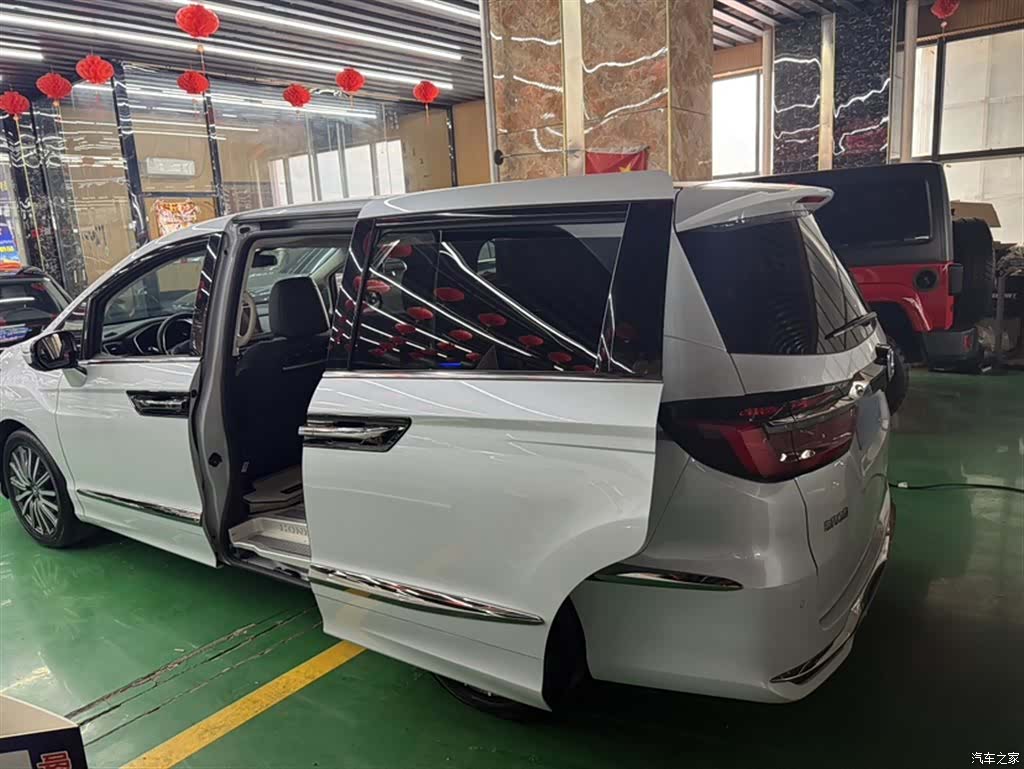 Honda Elysion, 2024 10