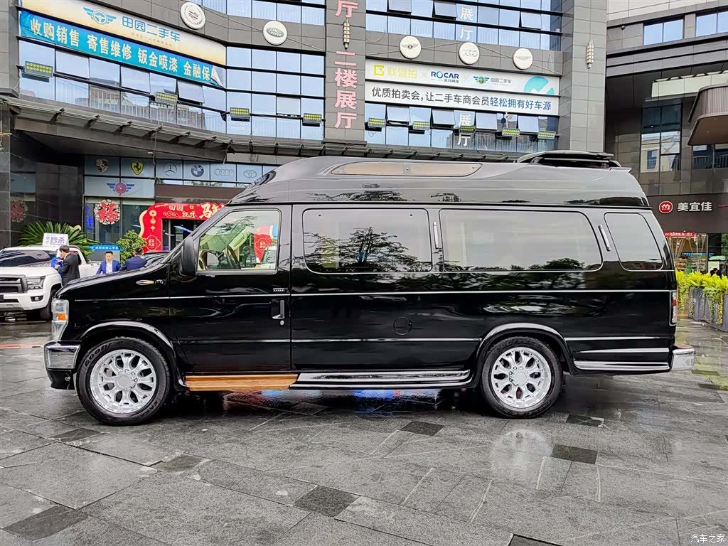 Ford E350, 2016 3