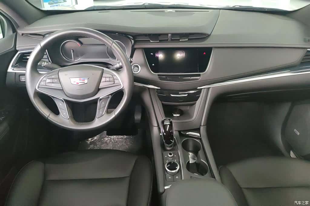 Cadillac XT5, 2024 12
