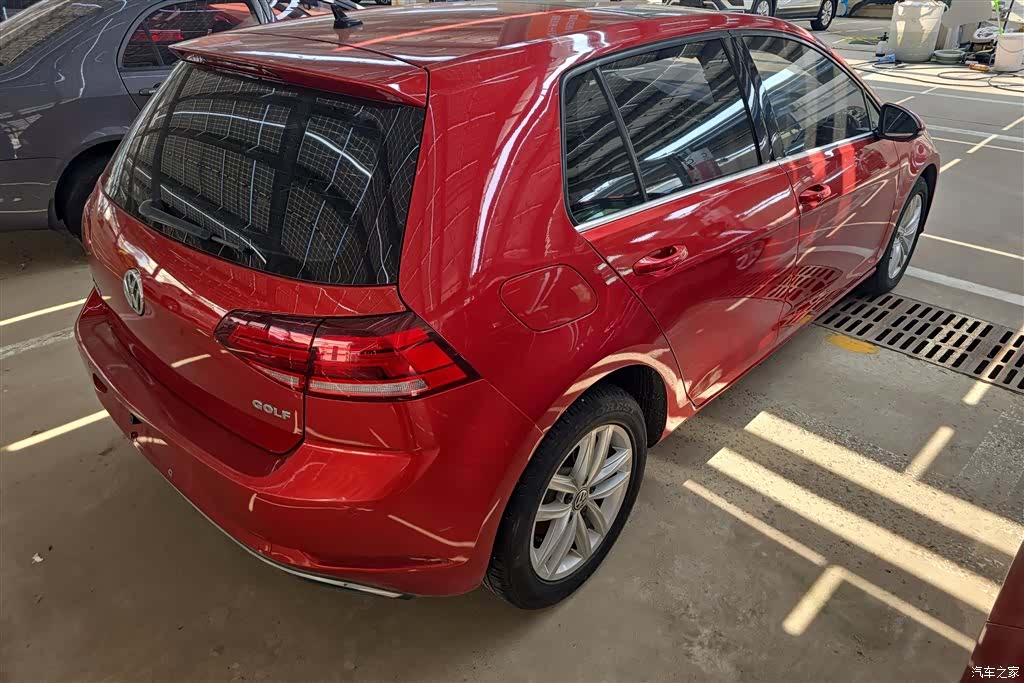 Volkswagen Golf, 2018 3