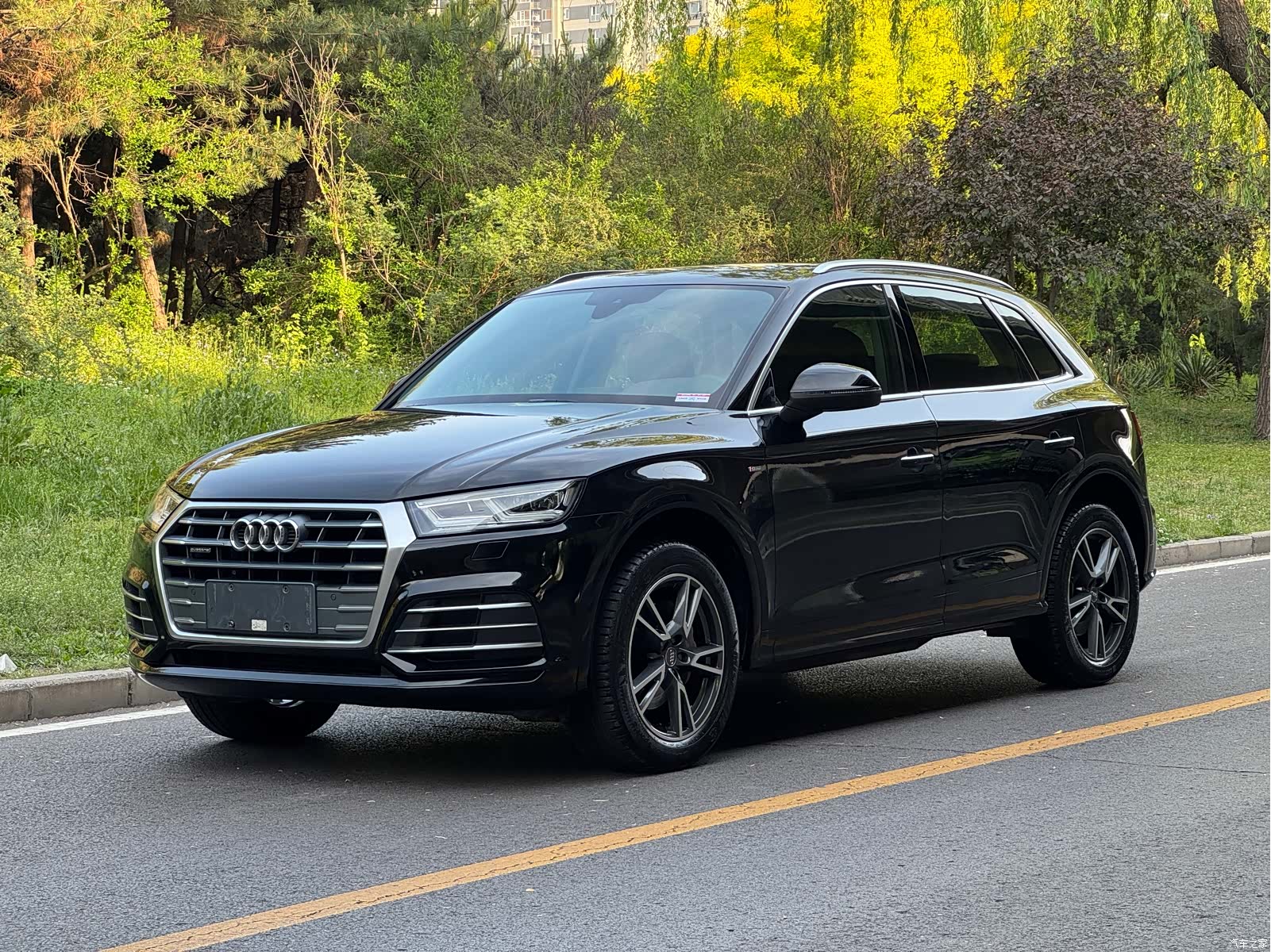 Audi Q5L, 2018 1