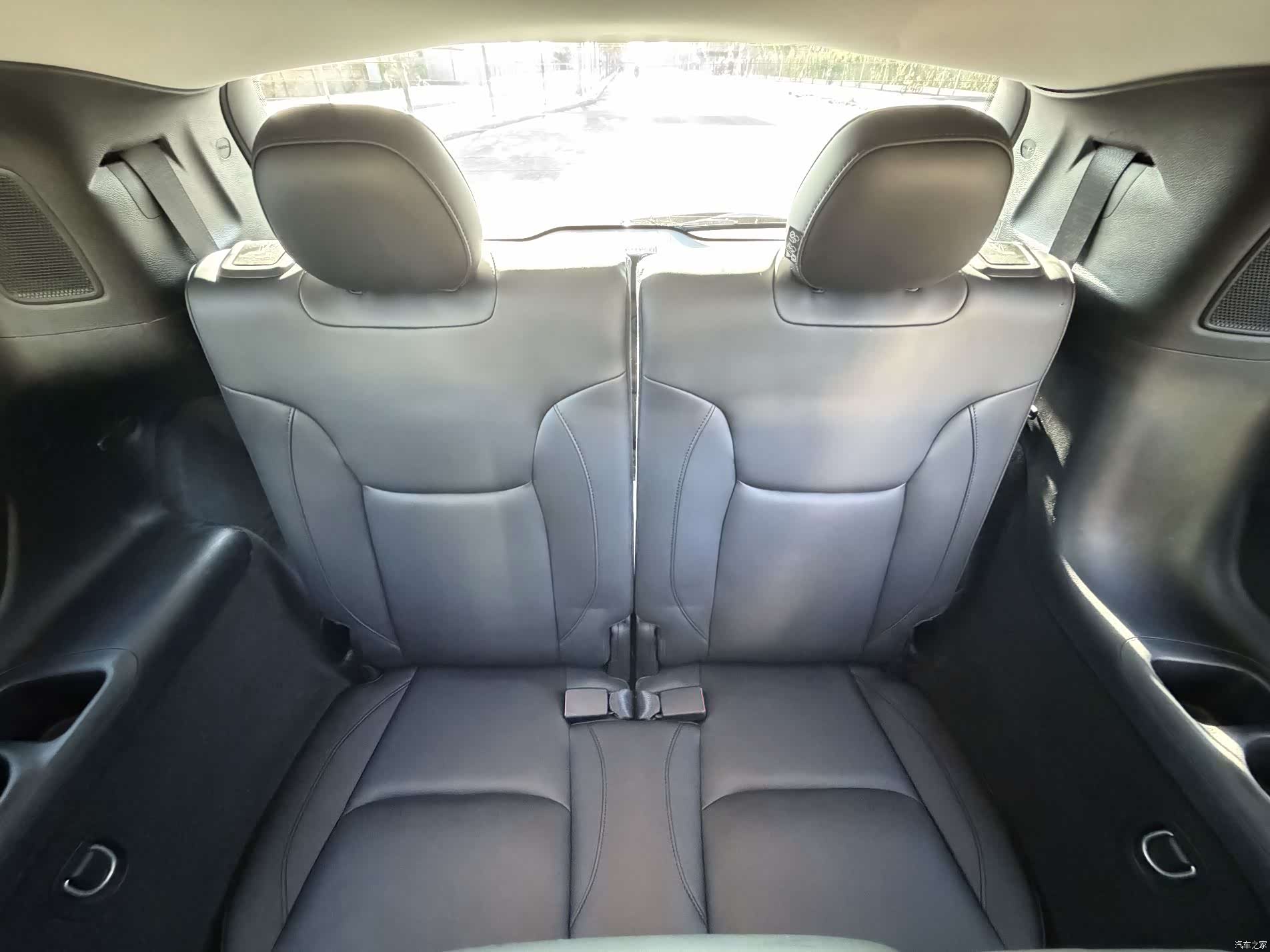 Jeep Grand Commander, 2019 14