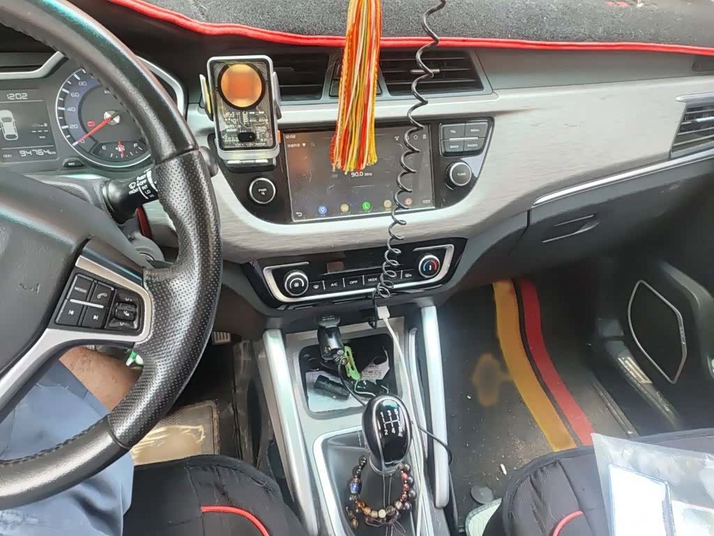Geely X3, 2018 6