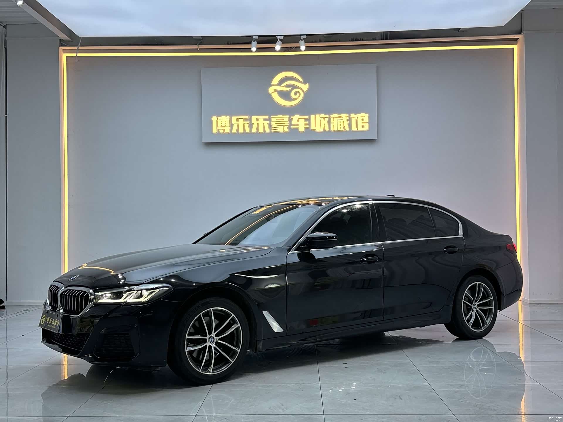 BMW 5 Series, 2022 1