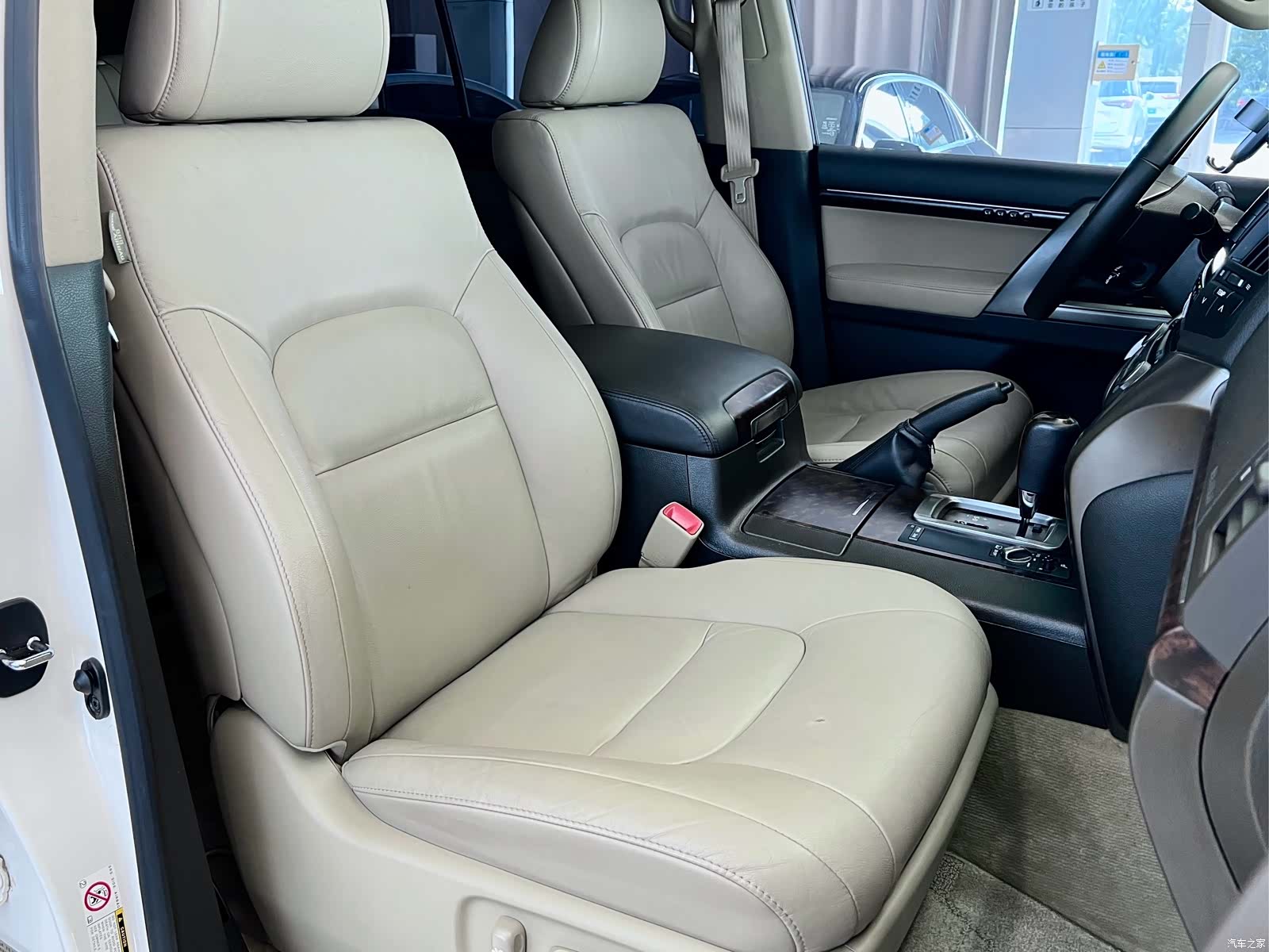 Toyota Land Cruiser, 2008 7