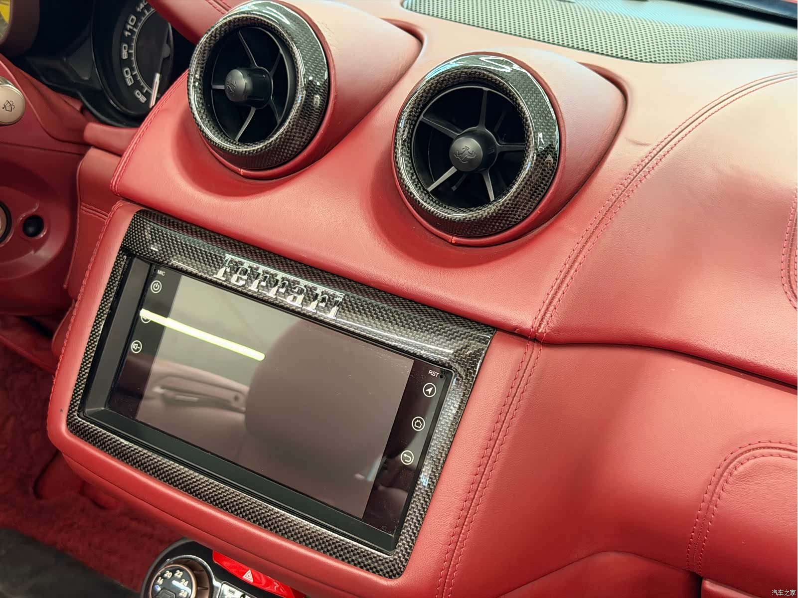 Ferrari California, 2013 7