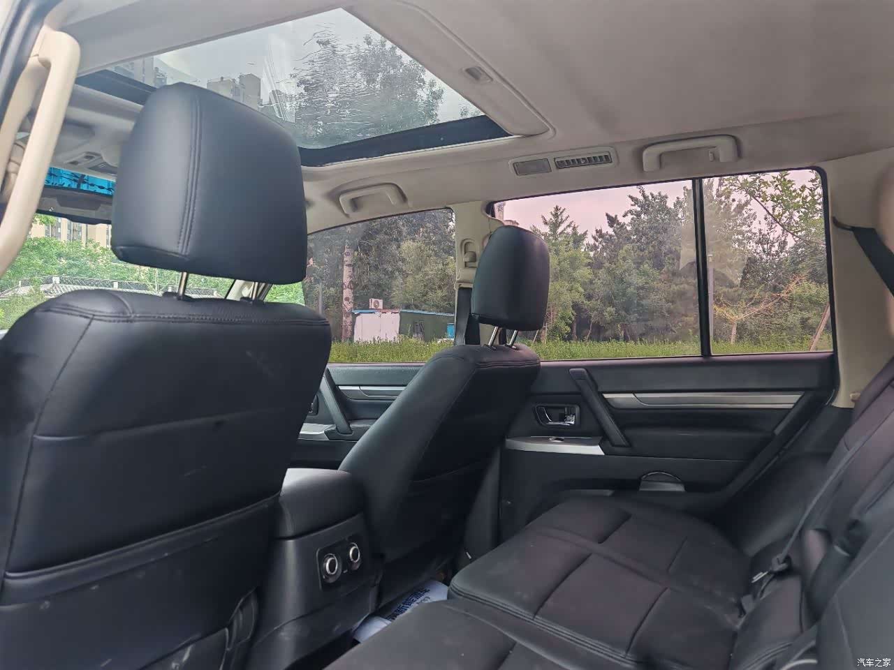 Mitsubishi Pajero, 2016 8