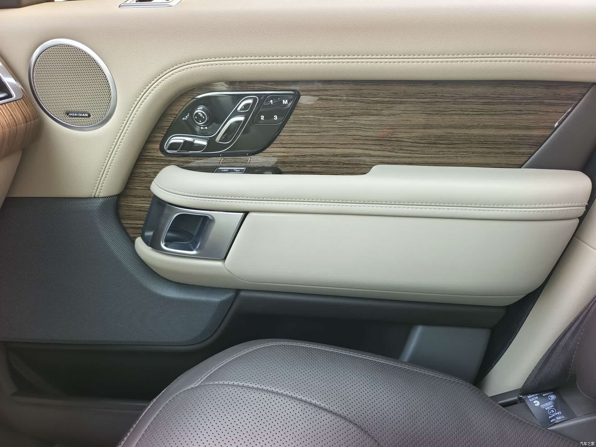 Land Rover Range Rover, 2019 11