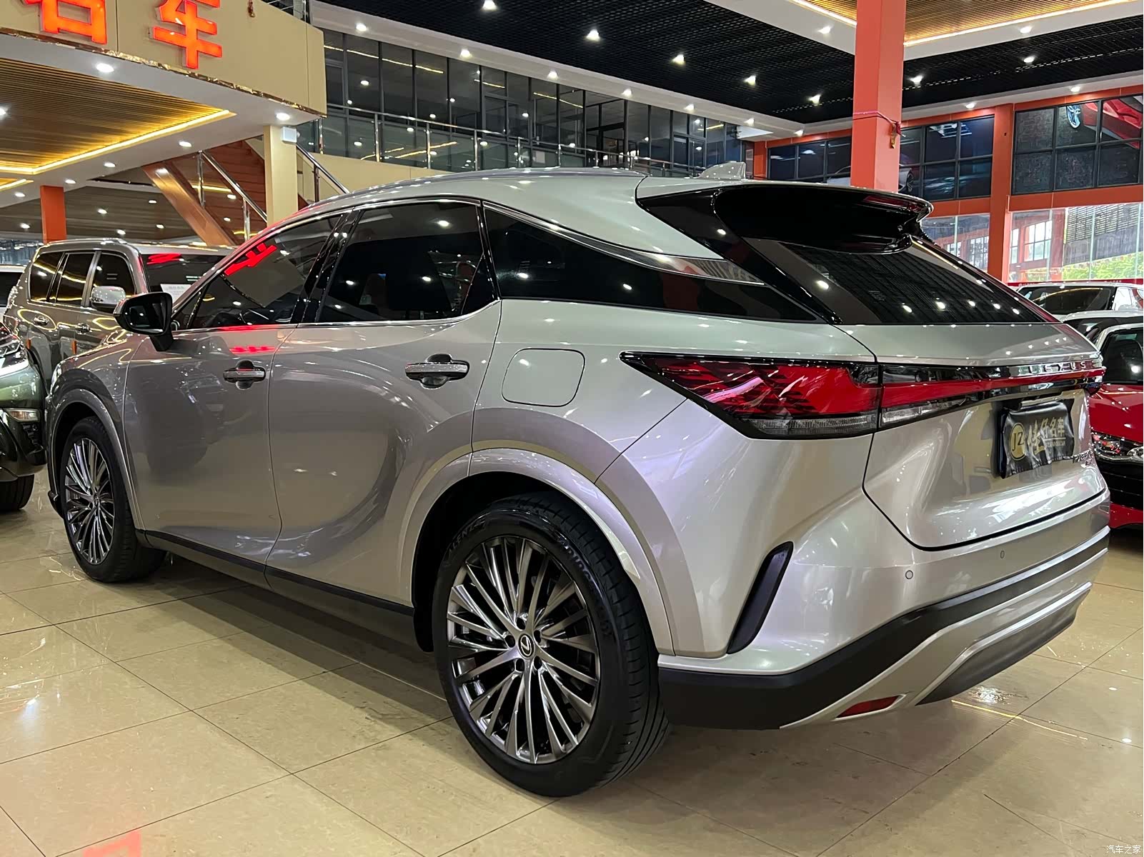 Lexus RX, 2023 6
