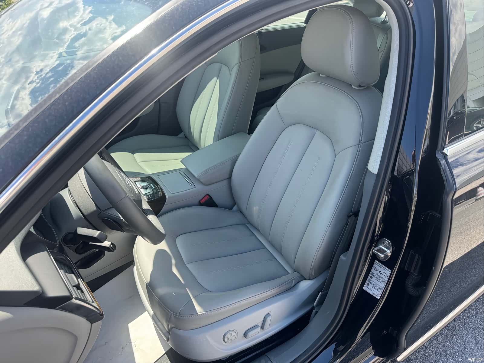 Audi A6L, 2014 15