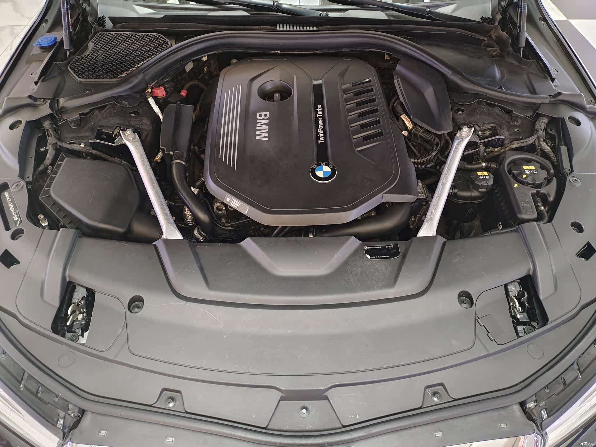 BMW 7 Series, 2019 29