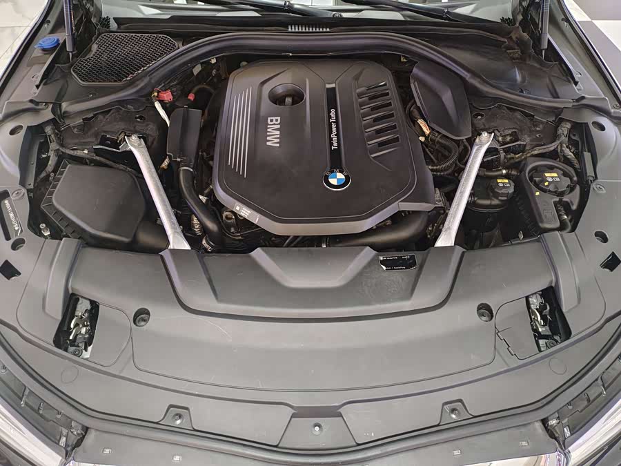 BMW 7-Series 2019, фото 29