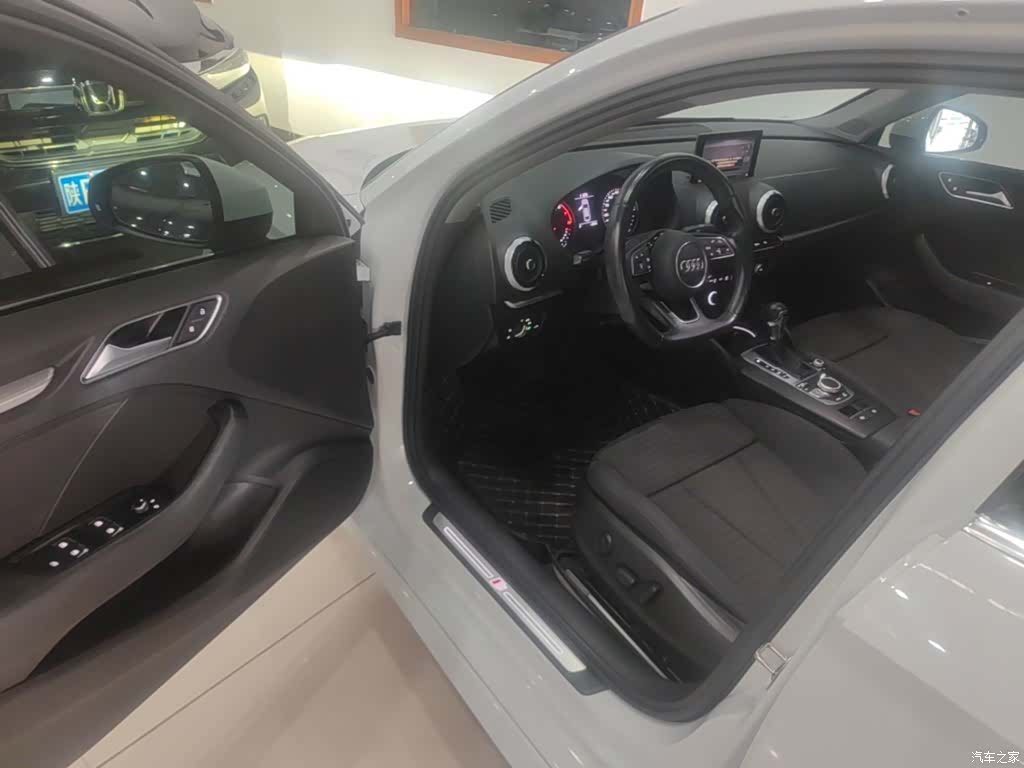 Audi A3, 2019 16