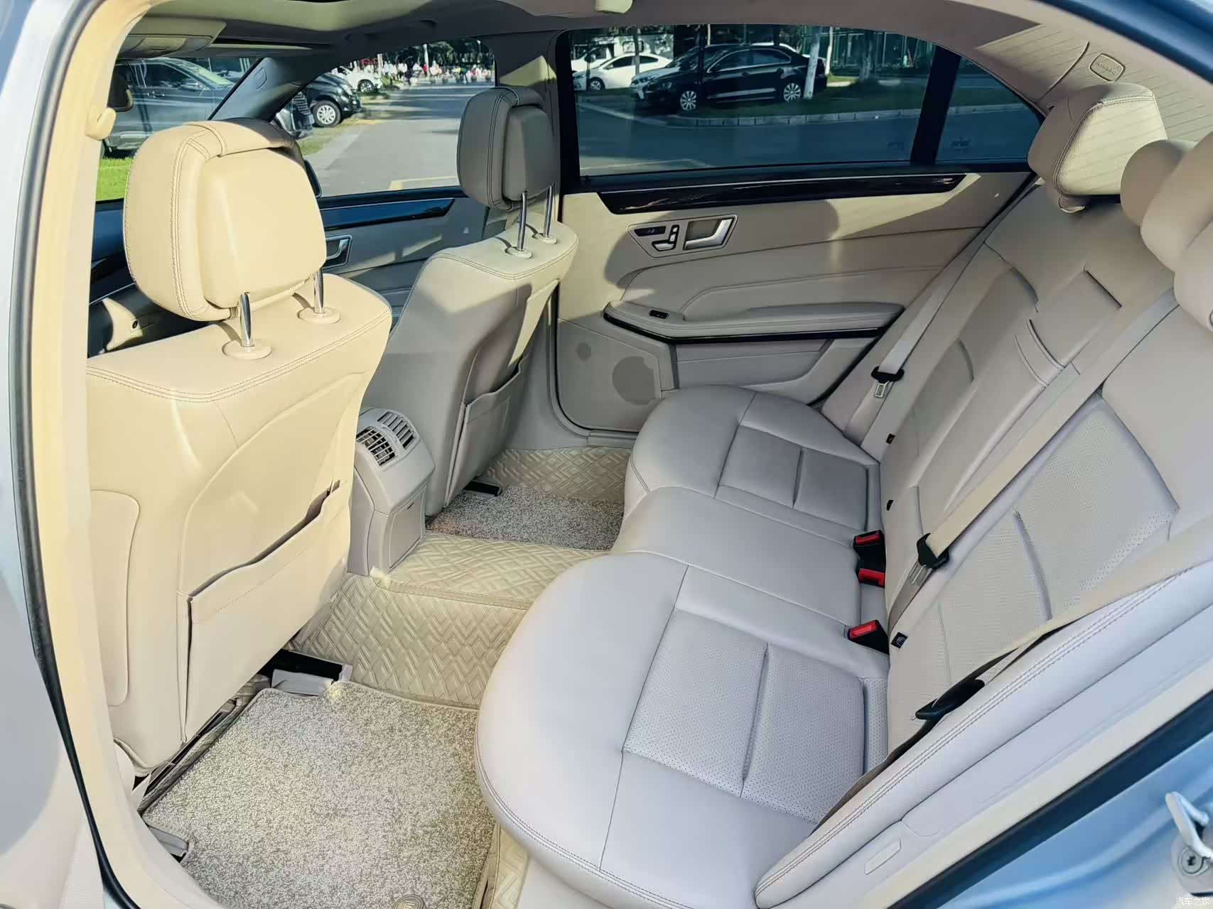 Mercedes-Benz E-Class, 2014 11