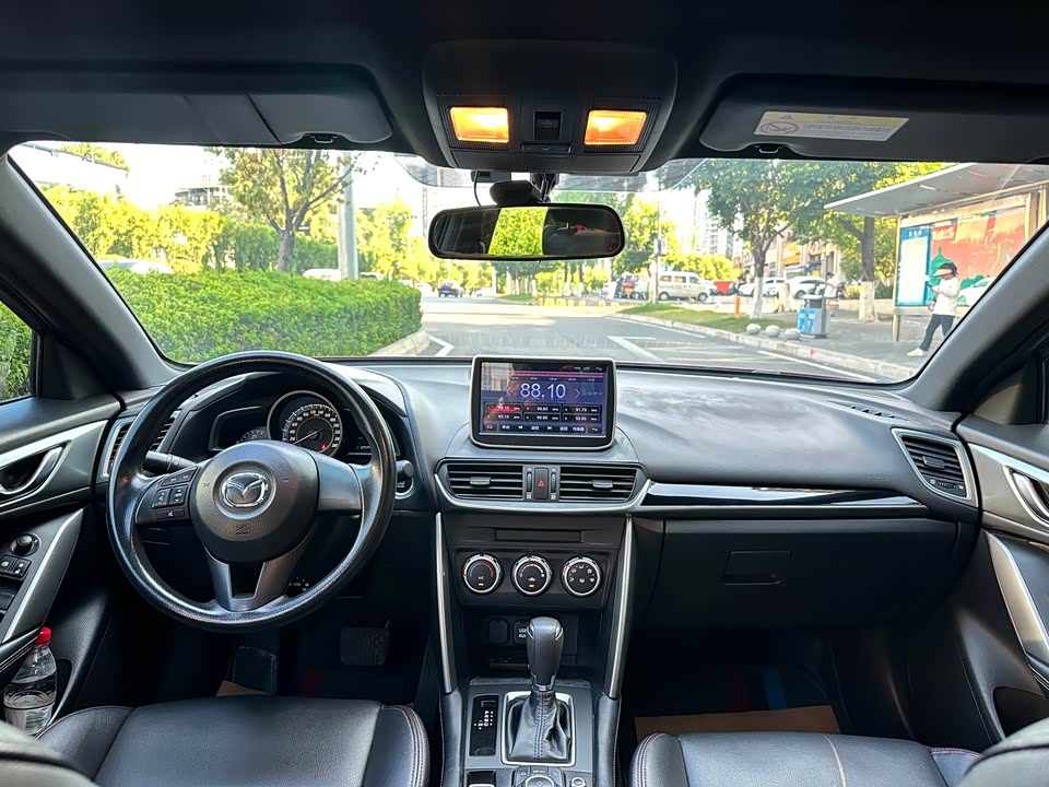 Mazda CX-4