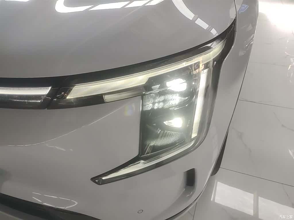 Jetour L7, 2025 24
