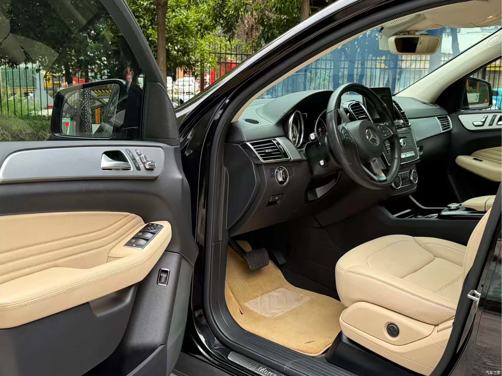 Mercedes-Benz GLE, 2019 21