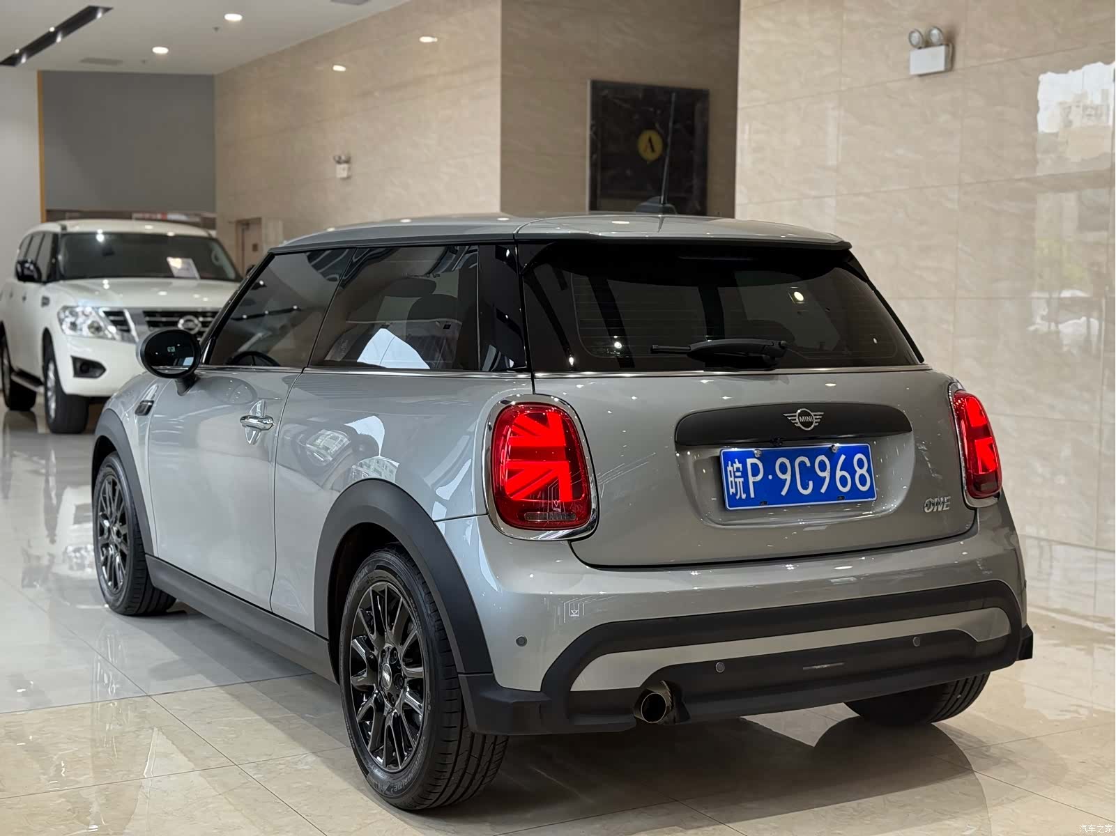 Mini ONE, 2023 14