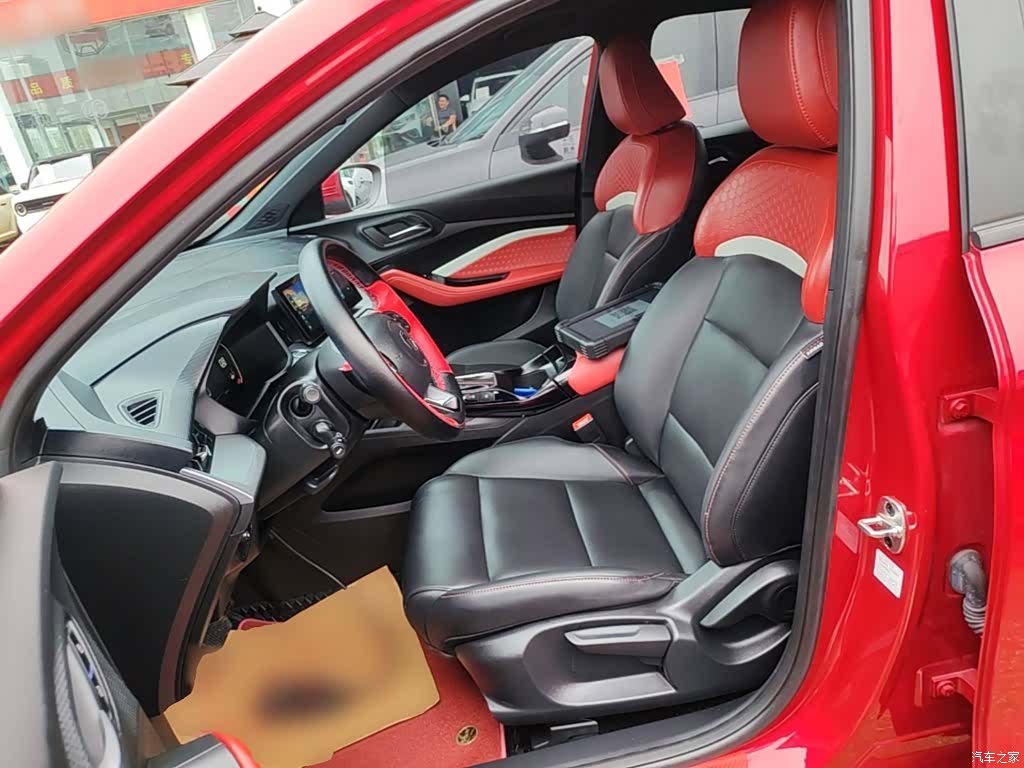 MG MG5, 2021 15