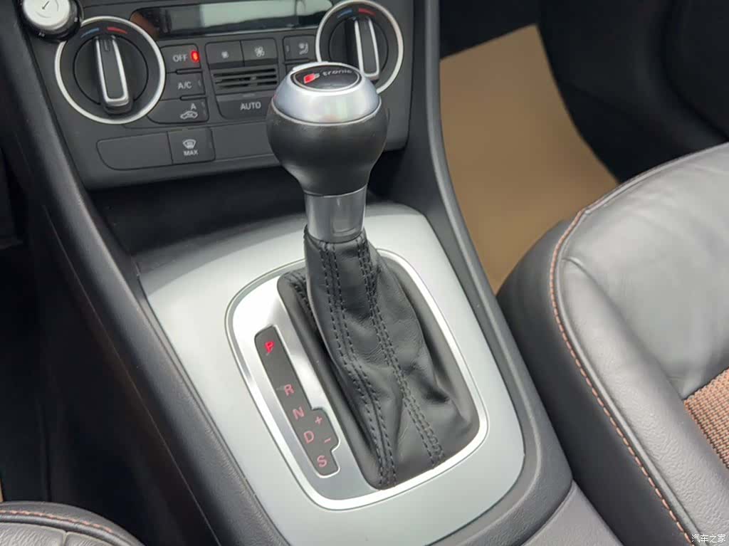 Audi Q3, 2018 6