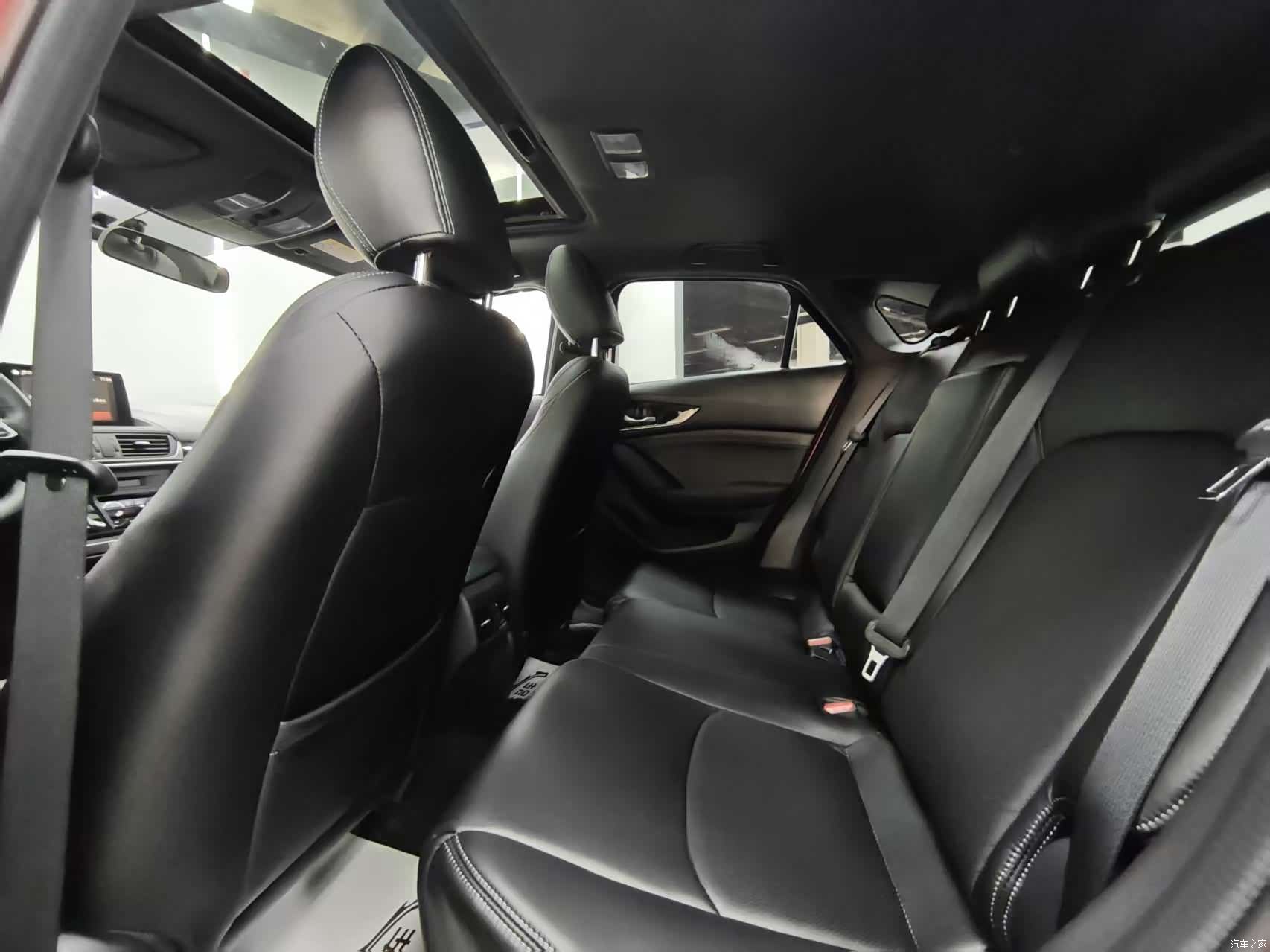Mazda CX-4, 2021 13