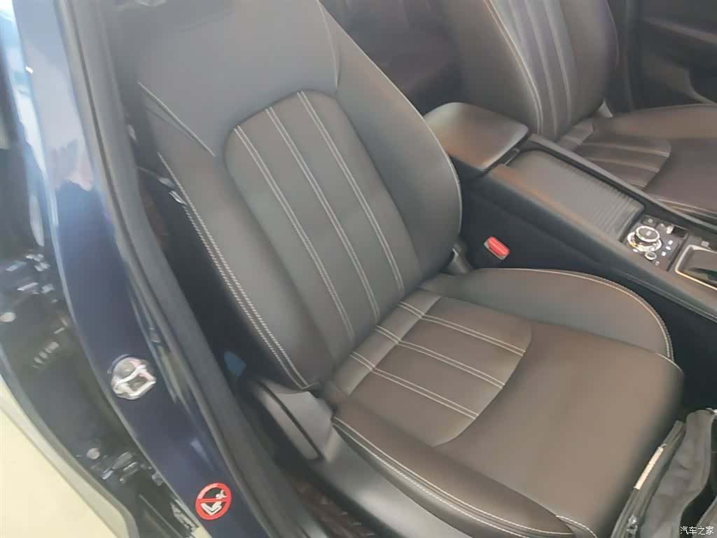 Mazda CX-4, 2021 25