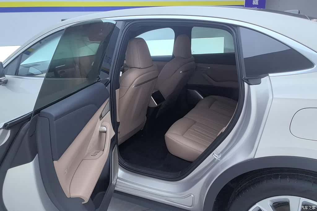 NIO L60, 2025 11