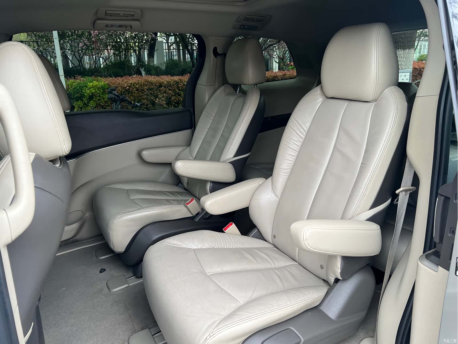 Buick GL8, 2014 14