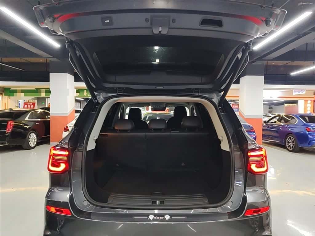 Roewe RX5, 2022 15