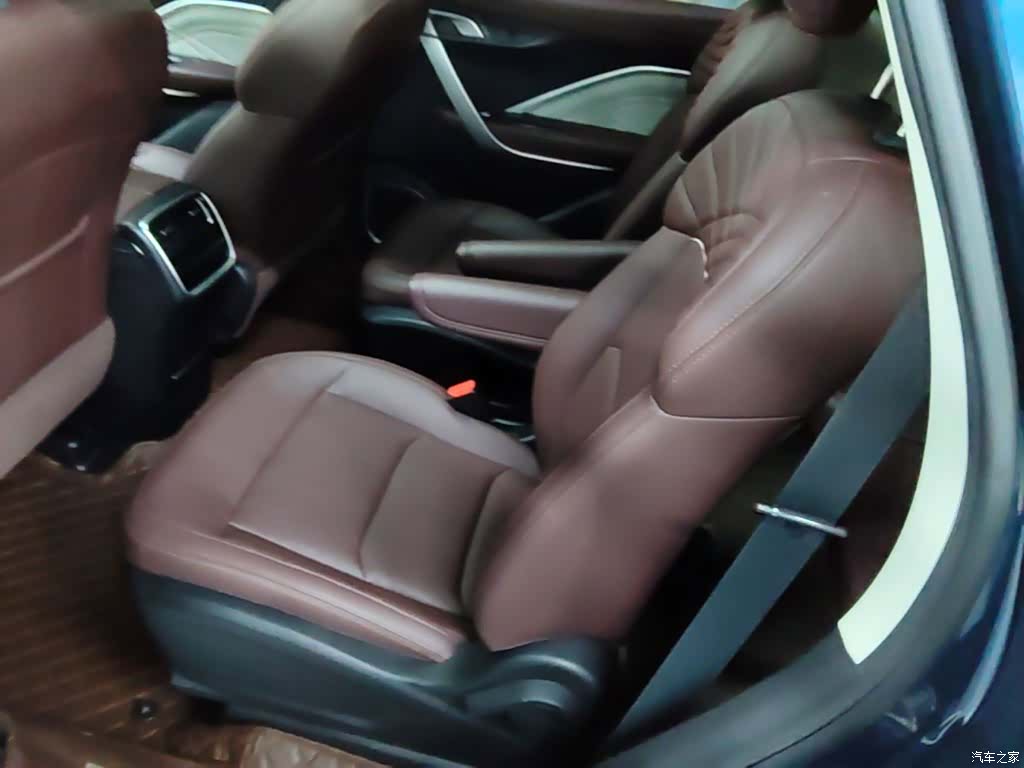 Geely Jiaji, 2021 17