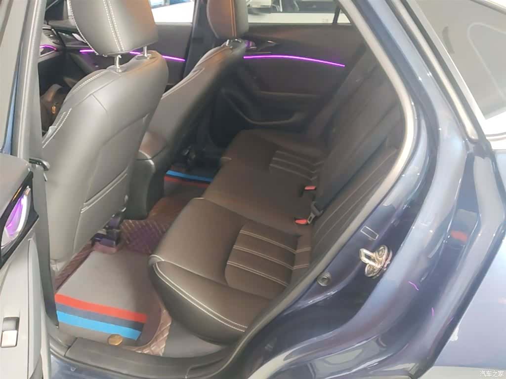Mazda CX-4, 2021 17