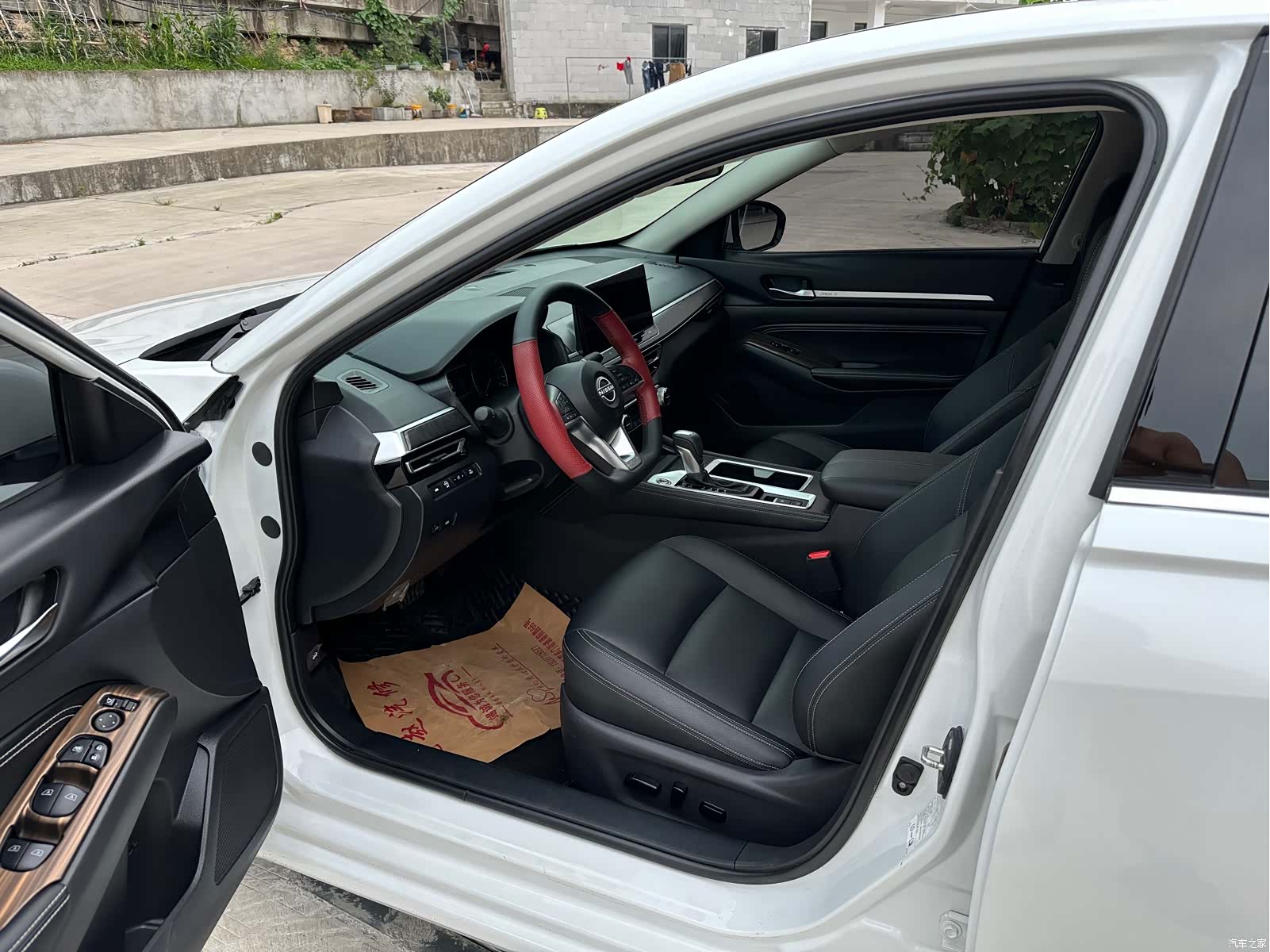 Nissan Teana, 2026 4