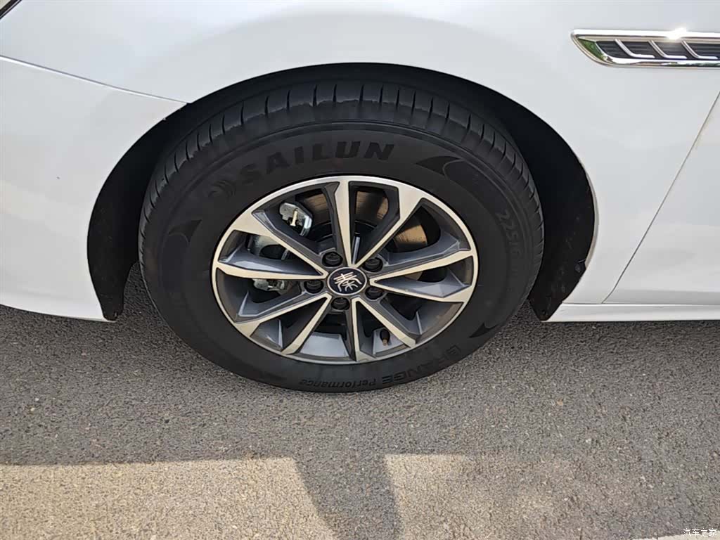 BYD Qin, 2025 23