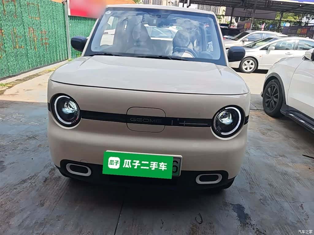 Geely Panda, 2025 3